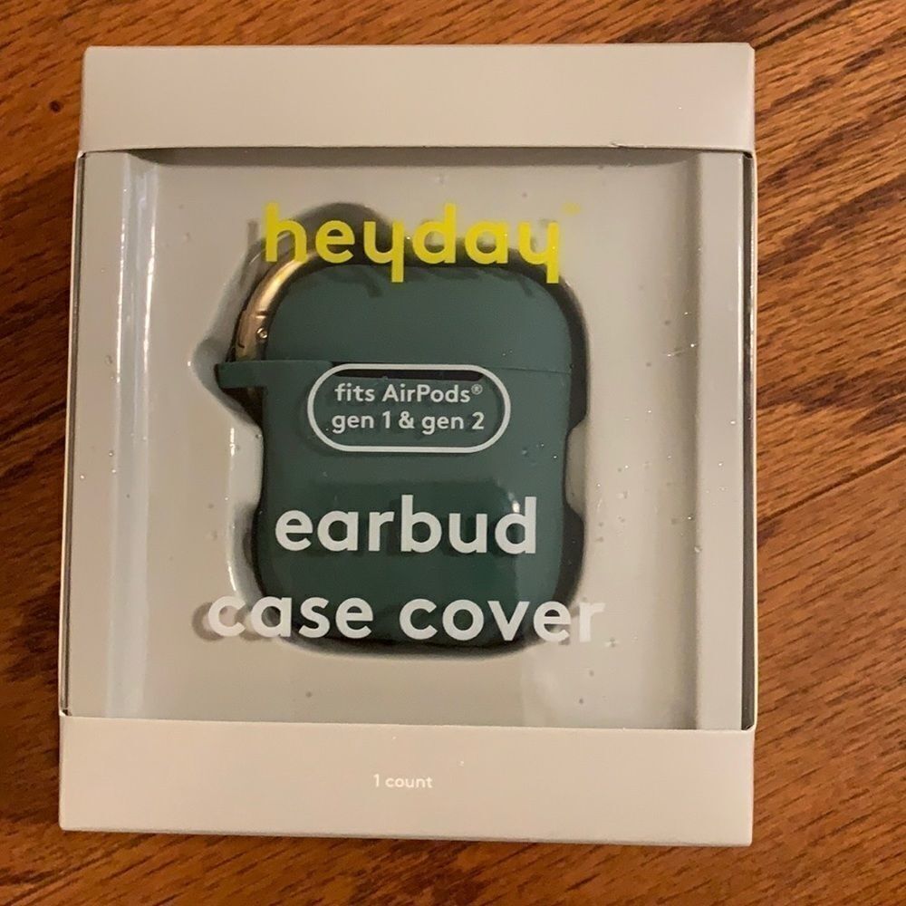 AirPod earbud case cover